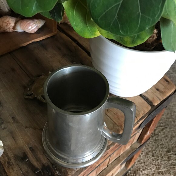 Pewter Tankard Made in England Glass Bottom by Eales of Sheffield Since 1779 - Picture 1 of 5